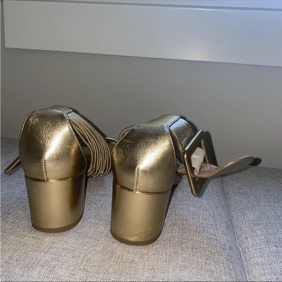Stunning gold dress sandals Aquazzura size 8 - Picture 4 of 4